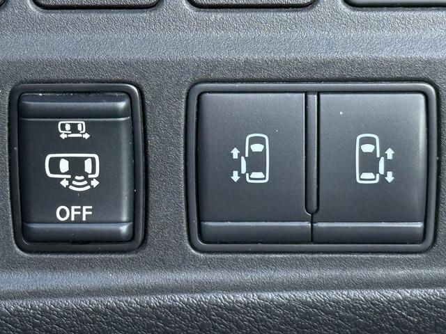 セレナ ハイウェイスター　ＶセレクションＩＩ　禁煙車　純正後席モニター　純正９インチナビ　フルセグ　アラウンドビューカメラ　プロパイロット　パーキングアシスト　衝突軽減ブレーキ　レーンキープ　デジタルインナーミラー　障害物センサー　純正１６ＡＷ（62枚目）