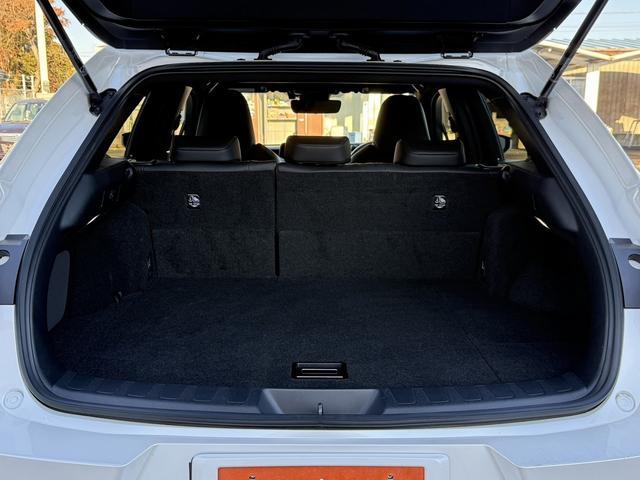 UX UX250h バージョンC 禁煙車 純正12.3インチナビ フルセグ アラウンドビューモニター 衝突軽減ブレーキ アダプティブクルーズコントロール シートエアコン シートヒーター パワーシート ステアリングヒーター ETC2.0(17枚目)