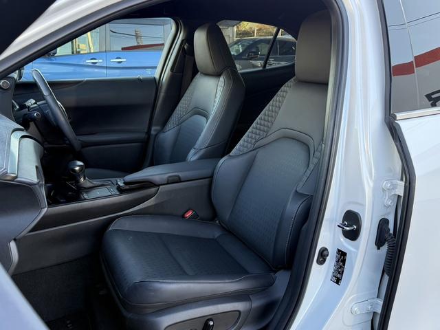 UX UX250h バージョンC 禁煙車 純正12.3インチナビ フルセグ アラウンドビューモニター 衝突軽減ブレーキ アダプティブクルーズコントロール シートエアコン シートヒーター パワーシート ステアリングヒーター ETC2.0(45枚目)