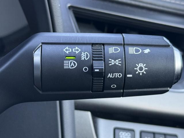 UX UX250h バージョンC 禁煙車 純正12.3インチナビ フルセグ アラウンドビューモニター 衝突軽減ブレーキ アダプティブクルーズコントロール シートエアコン シートヒーター パワーシート ステアリングヒーター ETC2.0(50枚目)