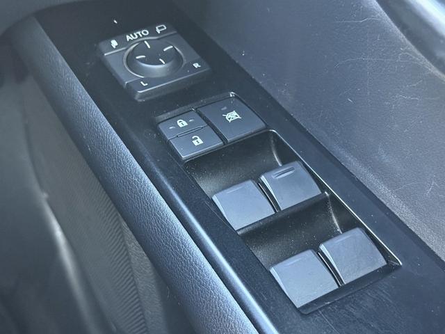 UX UX250h バージョンC 禁煙車 純正12.3インチナビ フルセグ アラウンドビューモニター 衝突軽減ブレーキ アダプティブクルーズコントロール シートエアコン シートヒーター パワーシート ステアリングヒーター ETC2.0(58枚目)