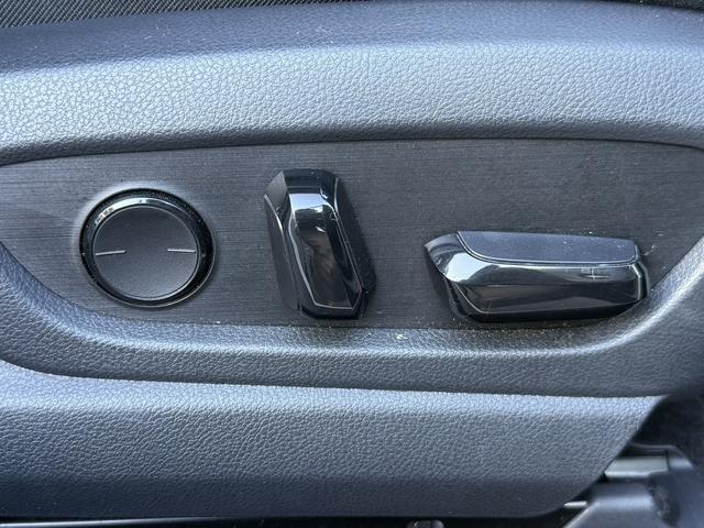 UX UX250h バージョンC 禁煙車 純正12.3インチナビ フルセグ アラウンドビューモニター 衝突軽減ブレーキ アダプティブクルーズコントロール シートエアコン シートヒーター パワーシート ステアリングヒーター ETC2.0(61枚目)