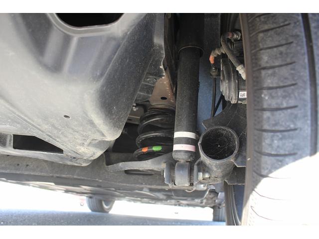 リーフ X Vセレクション 寒冷地仕様 純正9インチナビ プロパイロット アラウンドビューカメラ 衝突軽減ブレーキ ステアリングヒーター 全席シートヒーター ビルドインETC2.0 レーンキープ 純正17インチアルミホイール(71枚目)