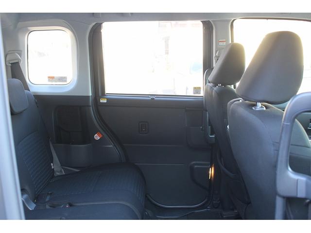 ルーミー カスタムＧ－Ｔ　禁煙車　純正９インチナビ　両側電動スライドドア　フルセグ　バックカメラ　アダプティブクルーズコントロール　衝突軽減ブレーキ　ＥＴＣ　アイドリングストップ　クリアランスソナー　Ｂｌｕｅｔｏｏｔｈ　ＬＥＤ（41枚目）