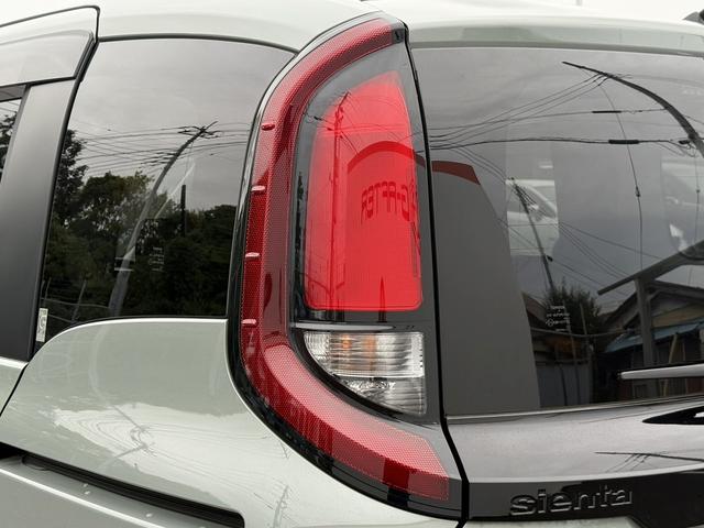 シエンタ Ｇ　禁煙車　純正１０インチディスプレイ　フルセグ　アラウンドヴューモニター　衝突軽減ブレーキ　運転支援システム　両側電動スライド　ブラインドスポットモニター　レーダークルーズ　ＵＳＢ入出力端子（16枚目）