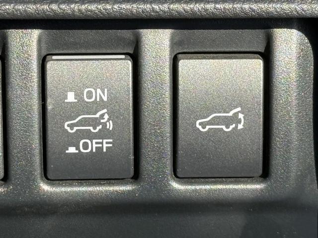 レヴォーグ STIスポーツ EX 禁煙車 アイサイトVer.3 純正11.6インチナビ フルセグ フロント・サイド・バックカメラ 黒革シート アダプティブクルーズコントロール 電動リアゲート パワーシート シートヒーター ETC(7枚目)