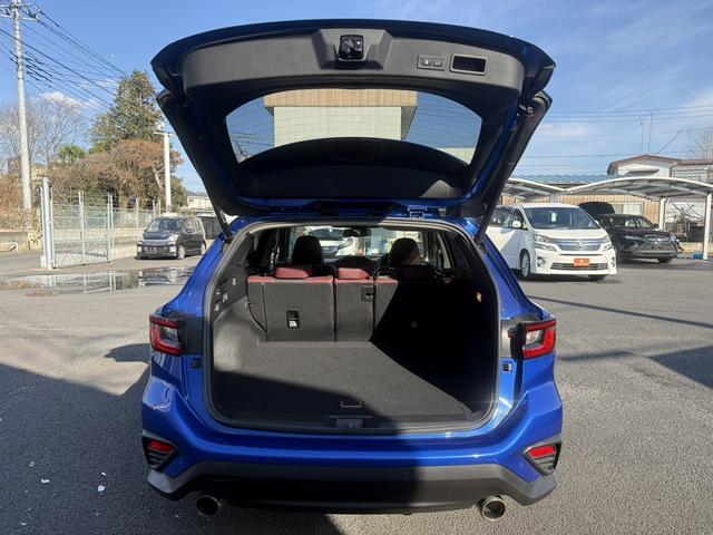 レヴォーグ STIスポーツ EX 禁煙車 アイサイトVer.3 純正11.6インチナビ フルセグ フロント・サイド・バックカメラ 黒革シート アダプティブクルーズコントロール 電動リアゲート パワーシート シートヒーター ETC(39枚目)