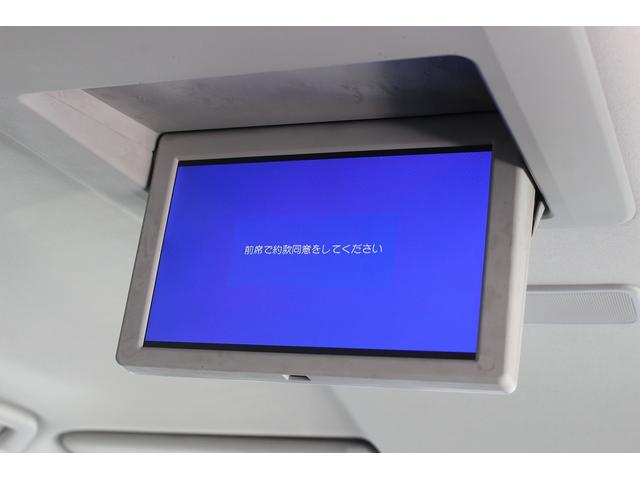 ヴェルファイア ２．４Ｚ　Ｇエディション　純正後席モニター　純正８インチナビ　フルセグ　アラウンドビューカメラ　両側電動スライド　オプションサウンドシステム　クルーズコントロール　コーナーセンサー　１００Ｖ電源　電動リアゲート　パワーシート（3枚目）