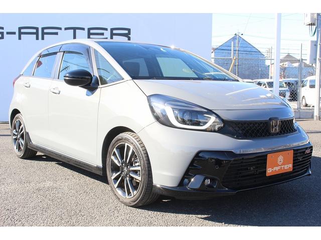 フィット ｅ：ＨＥＶ　ＲＳ　禁煙車　純正８インチナビ　フルセグ　バックカメラ　衝突軽減ブレーキ　運転支援システム　アダプティブクルーズコントロール　白線逸脱警報　パーキングアラート　ホールド機能付ブレーキ　ビルドインＥＴＣ２．０（21枚目）