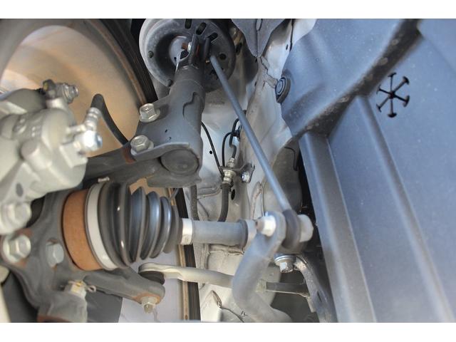 フィット ｅ：ＨＥＶ　ＲＳ　禁煙車　純正８インチナビ　フルセグ　バックカメラ　衝突軽減ブレーキ　運転支援システム　アダプティブクルーズコントロール　白線逸脱警報　パーキングアラート　ホールド機能付ブレーキ　ビルドインＥＴＣ２．０（39枚目）