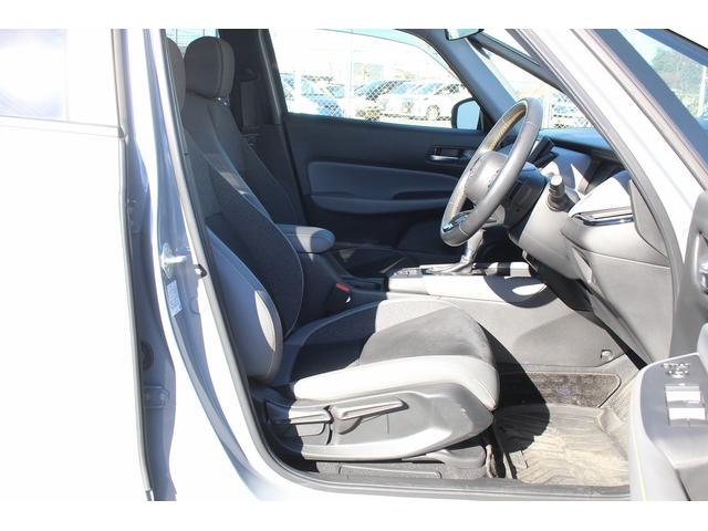 フィット ｅ：ＨＥＶ　ＲＳ　禁煙車　純正８インチナビ　フルセグ　バックカメラ　衝突軽減ブレーキ　運転支援システム　アダプティブクルーズコントロール　白線逸脱警報　パーキングアラート　ホールド機能付ブレーキ　ビルドインＥＴＣ２．０（46枚目）