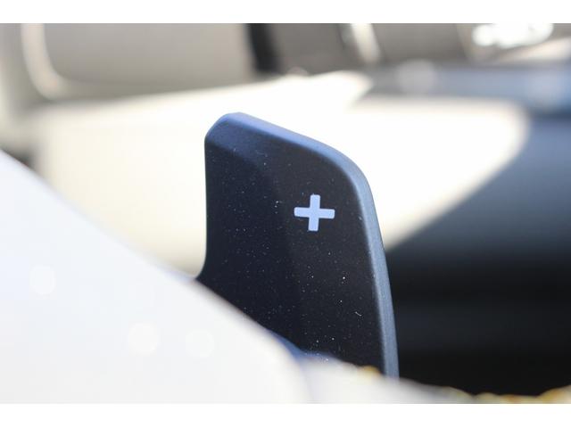 フィット ｅ：ＨＥＶ　ＲＳ　禁煙車　純正８インチナビ　フルセグ　バックカメラ　衝突軽減ブレーキ　運転支援システム　アダプティブクルーズコントロール　白線逸脱警報　パーキングアラート　ホールド機能付ブレーキ　ビルドインＥＴＣ２．０（53枚目）