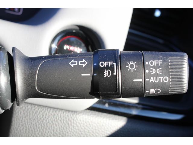 フィット ｅ：ＨＥＶ　ＲＳ　禁煙車　純正８インチナビ　フルセグ　バックカメラ　衝突軽減ブレーキ　運転支援システム　アダプティブクルーズコントロール　白線逸脱警報　パーキングアラート　ホールド機能付ブレーキ　ビルドインＥＴＣ２．０（55枚目）