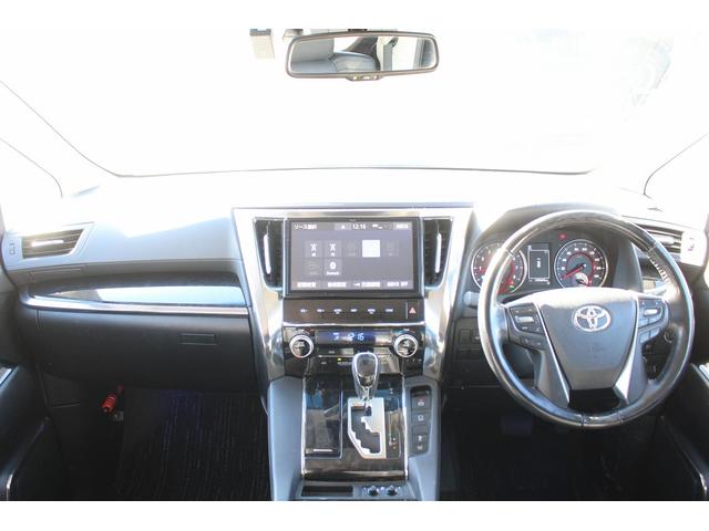 アルファード ２．５Ｓ　Ｃパッケージ　後期型　禁煙車　１２インチフリップダウンモニター　純正１０インチナビ　フルセグ　バックカメラ　両側電動スライド　パワーバックドア　衝突軽減ブレーキ　運転支援システム　ステアリング連動ヘッドランプ（19枚目）