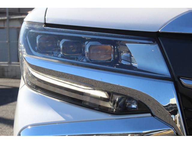 アルファード ２．５Ｓ　Ｃパッケージ　後期型　禁煙車　１２インチフリップダウンモニター　純正１０インチナビ　フルセグ　バックカメラ　両側電動スライド　パワーバックドア　衝突軽減ブレーキ　運転支援システム　ステアリング連動ヘッドランプ（28枚目）
