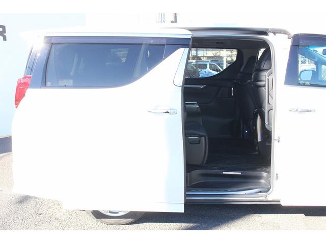 アルファード ２．５Ｓ　Ｃパッケージ　後期型　禁煙車　１２インチフリップダウンモニター　純正１０インチナビ　フルセグ　バックカメラ　両側電動スライド　パワーバックドア　衝突軽減ブレーキ　運転支援システム　ステアリング連動ヘッドランプ（43枚目）