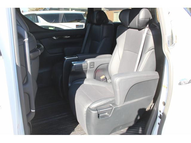 アルファード ２．５Ｓ　Ｃパッケージ　後期型　禁煙車　１２インチフリップダウンモニター　純正１０インチナビ　フルセグ　バックカメラ　両側電動スライド　パワーバックドア　衝突軽減ブレーキ　運転支援システム　ステアリング連動ヘッドランプ（53枚目）