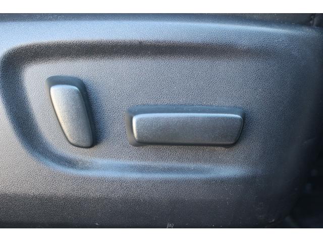 アルファード ２．５Ｓ　Ｃパッケージ　後期型　禁煙車　１２インチフリップダウンモニター　純正１０インチナビ　フルセグ　バックカメラ　両側電動スライド　パワーバックドア　衝突軽減ブレーキ　運転支援システム　ステアリング連動ヘッドランプ（75枚目）