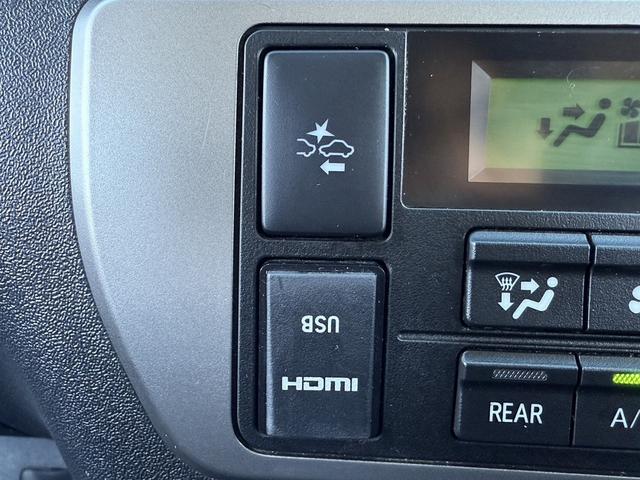 ハイエースバン ロングスーパーＧＬ　禁煙車　ナビ　フルセグ　バックカメラ　衝突軽減ブレーキ　運転支援システム　純正１５インチアルミ　パーキングサポートブレーキ　オートハイビーム　　ＵＳＢ入力端子　ＬＥＤヘッドライト　ビルトインＥＴＣ（7枚目）