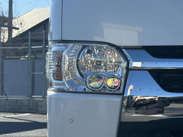 ハイエースバン ロングスーパーＧＬ　禁煙車　ナビ　フルセグ　バックカメラ　衝突軽減ブレーキ　運転支援システム　純正１５インチアルミ　パーキングサポートブレーキ　オートハイビーム　　ＵＳＢ入力端子　ＬＥＤヘッドライト　ビルトインＥＴＣ（12枚目）