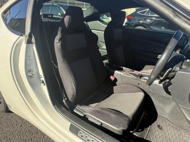 同業者様への販売はお断りさせていただきます。　車検無し車両の場合は、車検を取得したお支払い総額で表示しております。