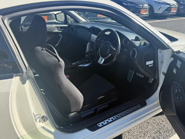 同業者様への販売はお断りさせていただきます。　車検無し車両の場合は、車検を取得したお支払い総額で表示しております。