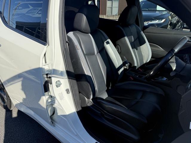 リーフ ｅ＋　Ｇ　純正９インチナビ　フルセグ　アラウンドビューモニター　シートヒーター　ステアリングヒーター　衝突軽減ブレーキ　運転支援システム　レーダークルーズ　ＢＯＳＥサウンドシステム（15枚目）