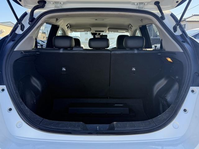 リーフ ｅ＋　Ｇ　純正９インチナビ　フルセグ　アラウンドビューモニター　シートヒーター　ステアリングヒーター　衝突軽減ブレーキ　運転支援システム　レーダークルーズ　ＢＯＳＥサウンドシステム（19枚目）