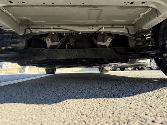 リーフ ｅ＋　Ｇ　純正９インチナビ　フルセグ　アラウンドビューモニター　シートヒーター　ステアリングヒーター　衝突軽減ブレーキ　運転支援システム　レーダークルーズ　ＢＯＳＥサウンドシステム（71枚目）