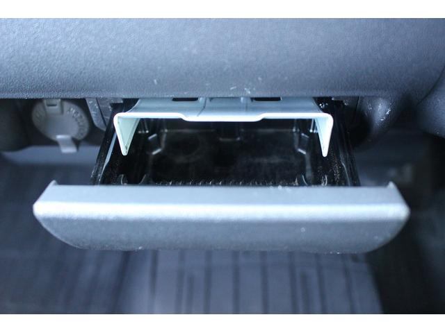 ハイエースバン ロングスーパーＧＬ　純正ナビ　フルセグ　バックカメラ　１００Ｖ電源　両側スライドドア　ＥＴＣ　フォグライト　キーレスエントリー　ステアリングリモコン　電動格納ミラー　オートエアコン　リアエアコン（65枚目）