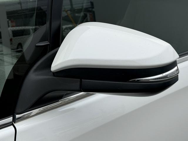 エスクァイア Ｇｉ　禁煙車　純正ナビ　両側電動スライドドア　衝突軽減ブレーキ　フルセグ　バックカメラ　黒革シート　クルーズコントロール　レーンキープ　アイドリングストップ　ビルドインＥＴＣ　ＬＥＤヘッドライト（31枚目）