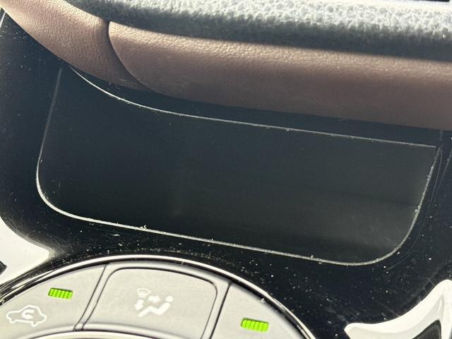 エスクァイア Ｇｉ　禁煙車　純正ナビ　両側電動スライドドア　衝突軽減ブレーキ　フルセグ　バックカメラ　黒革シート　クルーズコントロール　レーンキープ　アイドリングストップ　ビルドインＥＴＣ　ＬＥＤヘッドライト（66枚目）