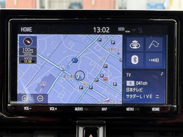 カローラスポーツ ハイブリッドＧ　Ｚ　純正９インチナビ　フルセグ　バックカメラ　アダプティブクルーズコントロール　シートヒーター　ハーフレザー　衝突軽減ブレーキ　ビルドインＥＴＣ　レーンアシスト　ＤＶＤプレイヤー　横滑り防止装置（3枚目）