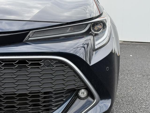 カローラスポーツ ハイブリッドＧ　Ｚ　純正９インチナビ　フルセグ　バックカメラ　アダプティブクルーズコントロール　シートヒーター　ハーフレザー　衝突軽減ブレーキ　ビルドインＥＴＣ　レーンアシスト　ＤＶＤプレイヤー　横滑り防止装置（26枚目）