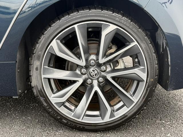 カローラスポーツ ハイブリッドＧ　Ｚ　純正９インチナビ　フルセグ　バックカメラ　アダプティブクルーズコントロール　シートヒーター　ハーフレザー　衝突軽減ブレーキ　ビルドインＥＴＣ　レーンアシスト　ＤＶＤプレイヤー　横滑り防止装置（32枚目）