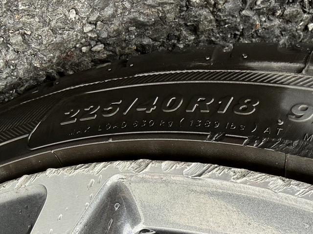 カローラスポーツ ハイブリッドＧ　Ｚ　純正９インチナビ　フルセグ　バックカメラ　アダプティブクルーズコントロール　シートヒーター　ハーフレザー　衝突軽減ブレーキ　ビルドインＥＴＣ　レーンアシスト　ＤＶＤプレイヤー　横滑り防止装置（35枚目）