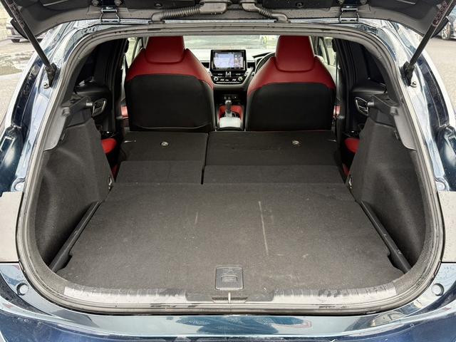 カローラスポーツ ハイブリッドＧ　Ｚ　純正９インチナビ　フルセグ　バックカメラ　アダプティブクルーズコントロール　シートヒーター　ハーフレザー　衝突軽減ブレーキ　ビルドインＥＴＣ　レーンアシスト　ＤＶＤプレイヤー　横滑り防止装置（40枚目）