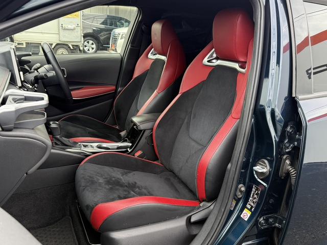 カローラスポーツ ハイブリッドＧ　Ｚ　純正９インチナビ　フルセグ　バックカメラ　アダプティブクルーズコントロール　シートヒーター　ハーフレザー　衝突軽減ブレーキ　ビルドインＥＴＣ　レーンアシスト　ＤＶＤプレイヤー　横滑り防止装置（46枚目）