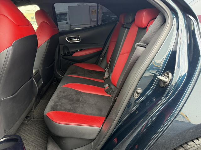 カローラスポーツ ハイブリッドＧ　Ｚ　純正９インチナビ　フルセグ　バックカメラ　アダプティブクルーズコントロール　シートヒーター　ハーフレザー　衝突軽減ブレーキ　ビルドインＥＴＣ　レーンアシスト　ＤＶＤプレイヤー　横滑り防止装置（47枚目）