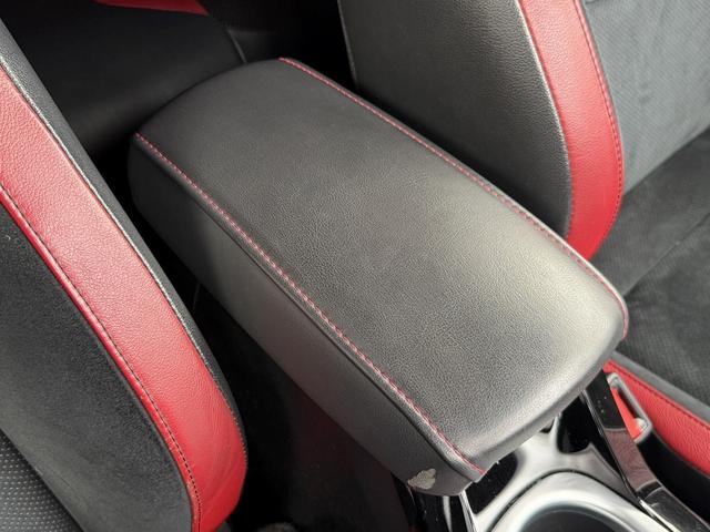 カローラスポーツ ハイブリッドＧ　Ｚ　純正９インチナビ　フルセグ　バックカメラ　アダプティブクルーズコントロール　シートヒーター　ハーフレザー　衝突軽減ブレーキ　ビルドインＥＴＣ　レーンアシスト　ＤＶＤプレイヤー　横滑り防止装置（65枚目）