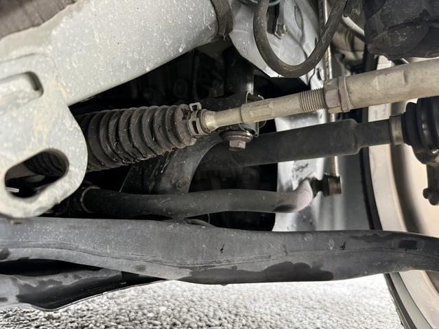 カローラスポーツ ハイブリッドＧ　Ｚ　純正９インチナビ　フルセグ　バックカメラ　アダプティブクルーズコントロール　シートヒーター　ハーフレザー　衝突軽減ブレーキ　ビルドインＥＴＣ　レーンアシスト　ＤＶＤプレイヤー　横滑り防止装置（68枚目）