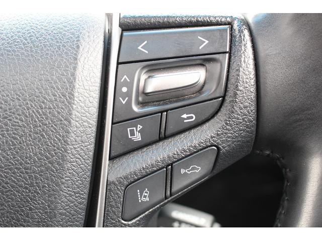 アルファードハイブリッド ＳＲ　禁煙車　ツインサンルーフ　純正１０インチナビ　ユニバーサルステップ　フルセグ　バックカメラ　電動リアゲート　両側電動スライドドア　黒革シート　シートエアコン・ヒーター　アダプティブクルーズコントロール（7枚目）