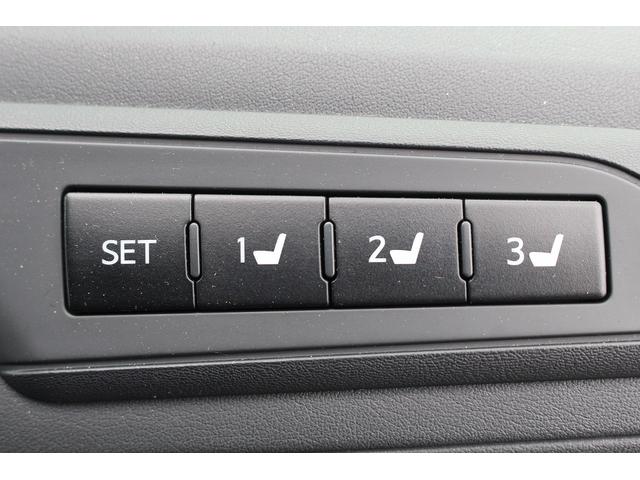 アルファードハイブリッド ＳＲ　禁煙車　ツインサンルーフ　純正１０インチナビ　ユニバーサルステップ　フルセグ　バックカメラ　電動リアゲート　両側電動スライドドア　黒革シート　シートエアコン・ヒーター　アダプティブクルーズコントロール（56枚目）