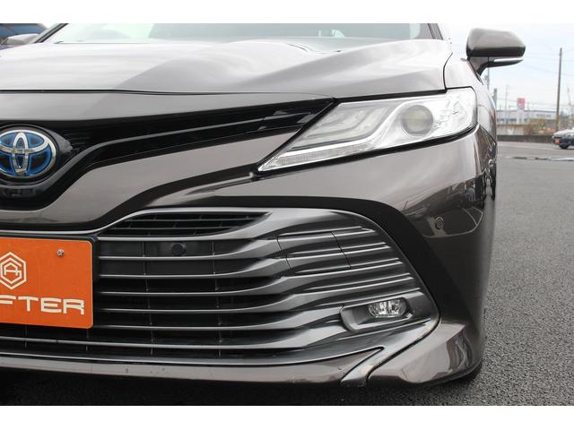 カムリ Ｇレザーパッケージ　１０インチディスプレイ　ＯＰベージュ革＆ブラウン内装　衝突軽減　運転支援システム　ブラインドスポット　レーダークルーズ　コーナーセンサー　ヒータ付きパワーシート　バックカメラ　オートマチックハイビーム（28枚目）
