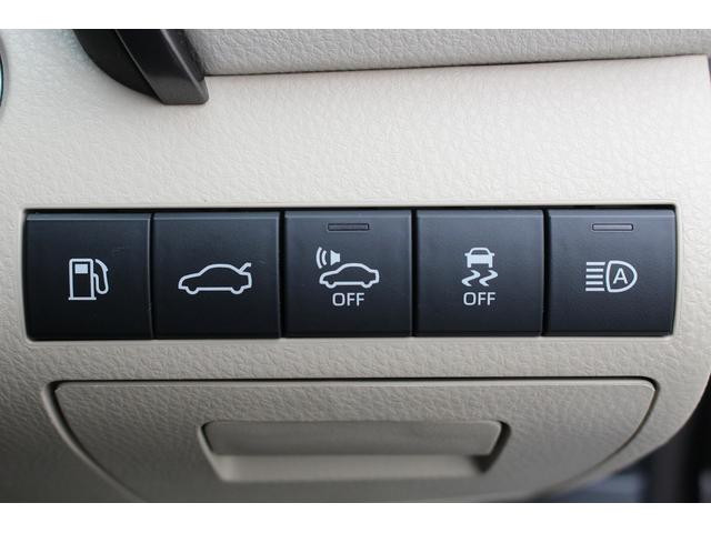 カムリ Ｇレザーパッケージ　１０インチディスプレイ　ＯＰベージュ革＆ブラウン内装　衝突軽減　運転支援システム　ブラインドスポット　レーダークルーズ　コーナーセンサー　ヒータ付きパワーシート　バックカメラ　オートマチックハイビーム（54枚目）