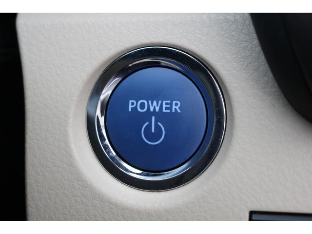 カムリ Ｇレザーパッケージ　１０インチディスプレイ　ＯＰベージュ革＆ブラウン内装　衝突軽減　運転支援システム　ブラインドスポット　レーダークルーズ　コーナーセンサー　ヒータ付きパワーシート　バックカメラ　オートマチックハイビーム（56枚目）