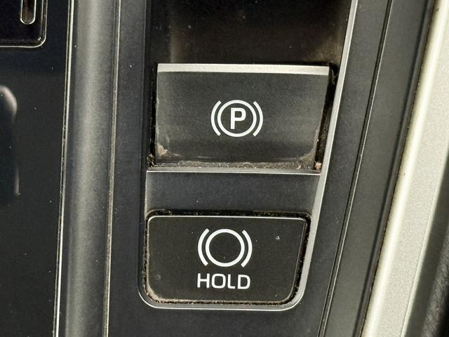 ノア Ｇ　純正８インチディスプレイ　両側電動スライドドア　フルセグ　バックカメラ　ビルドインＥＴＣ　衝突軽減ブレーキ　運転支援システム　アダプティブクルーズコントロール　ロードサイドアシスト　パーキングサポート（56枚目）