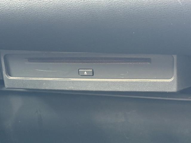 ノア Ｇ　純正８インチディスプレイ　両側電動スライドドア　フルセグ　バックカメラ　ビルドインＥＴＣ　衝突軽減ブレーキ　運転支援システム　アダプティブクルーズコントロール　ロードサイドアシスト　パーキングサポート（70枚目）