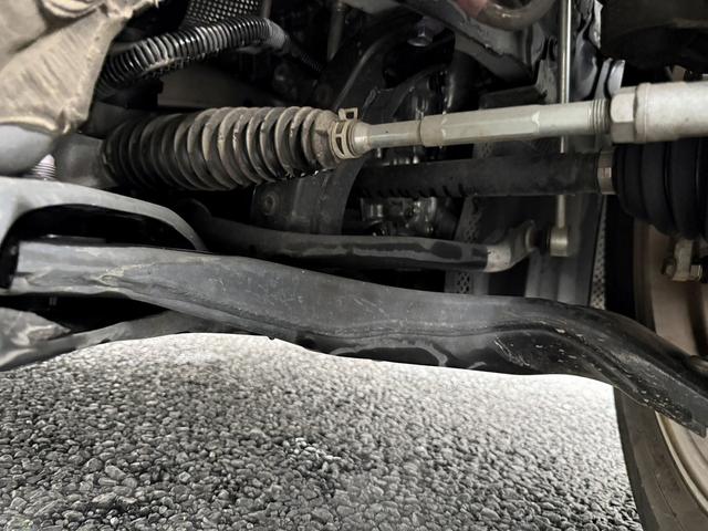 ノア Ｇ　純正８インチディスプレイ　両側電動スライドドア　フルセグ　バックカメラ　ビルドインＥＴＣ　衝突軽減ブレーキ　運転支援システム　アダプティブクルーズコントロール　ロードサイドアシスト　パーキングサポート（73枚目）