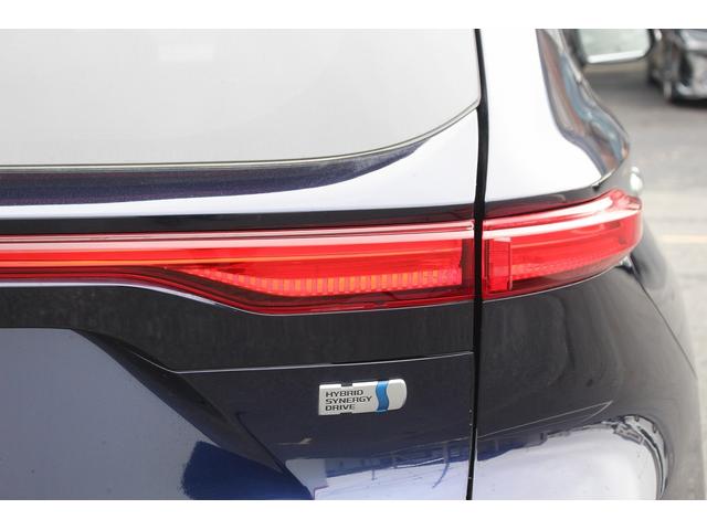 ハリアーハイブリッド Ｚ　禁煙車　パノラミックビューモニター　ＪＢＬサウンド　純正１２．３インチナビ　デジタルインナーミラー　フルセグ　ブラインドスポットモニター　置き充電　フルセグ　アダプティブクルーズコントロール（13枚目）